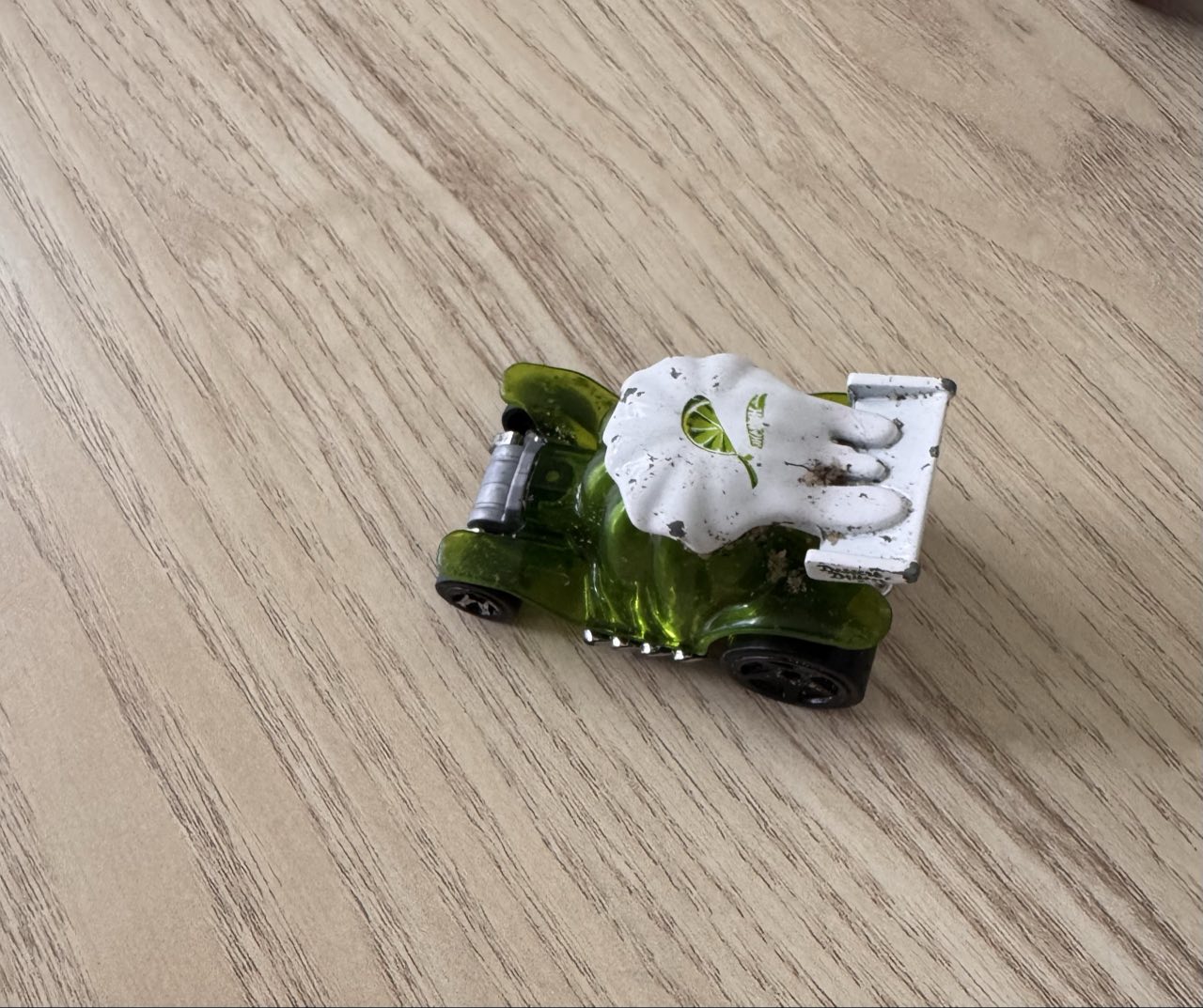 Toy car (Mattel, 2022)